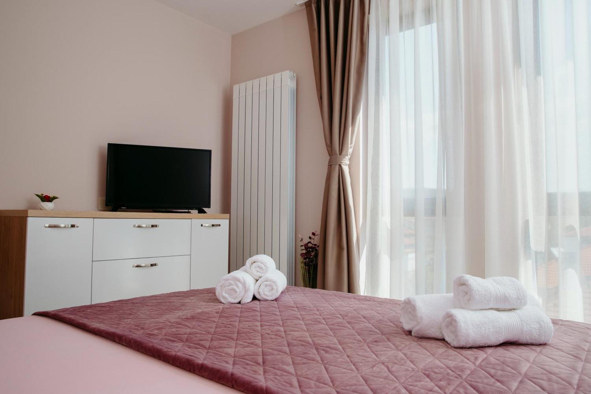 קאזאנלק Rose Valley Apartment מראה חיצוני תמונה