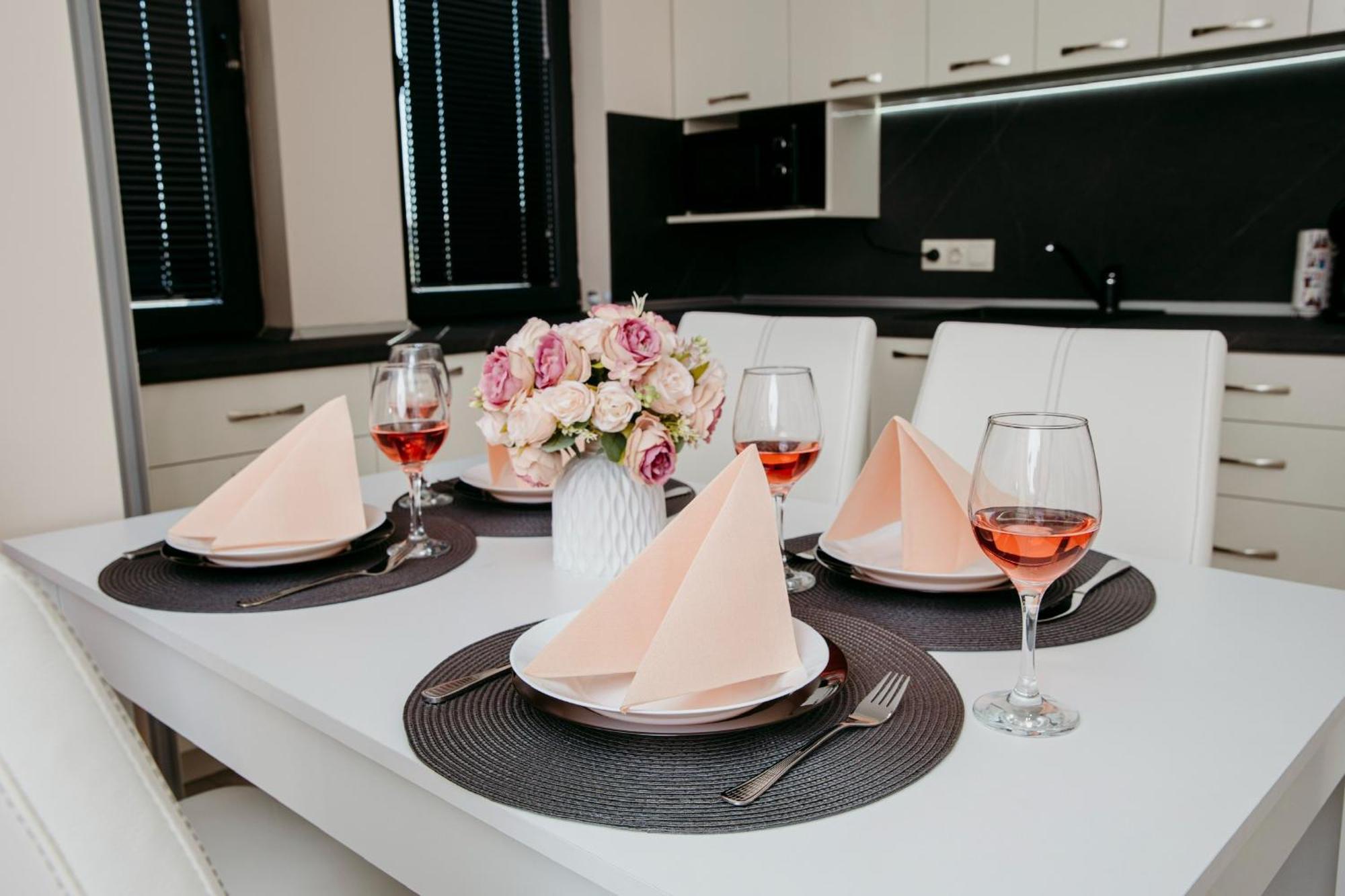 קאזאנלק Rose Valley Apartment מראה חיצוני תמונה